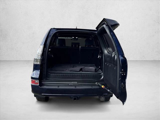 Used 2020 Lexus GX 460 Premium w/ Premium Package image 7