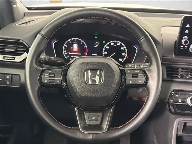 Used 2025 Honda Pilot TrailSport image 25