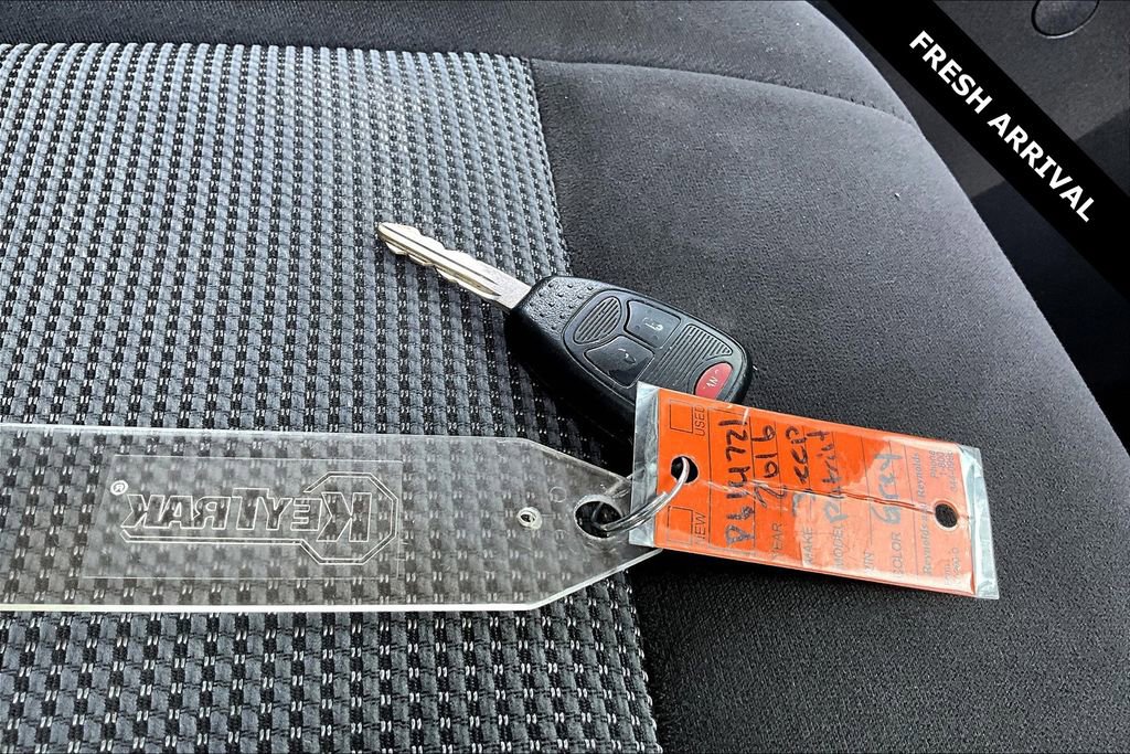 Used 2016 Jeep Patriot Sport w/ Power Value Group image 31