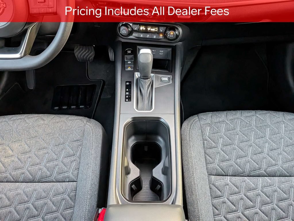 Used 2026 Nissan Kicks SV w/ SV Premium Package FWD image 19