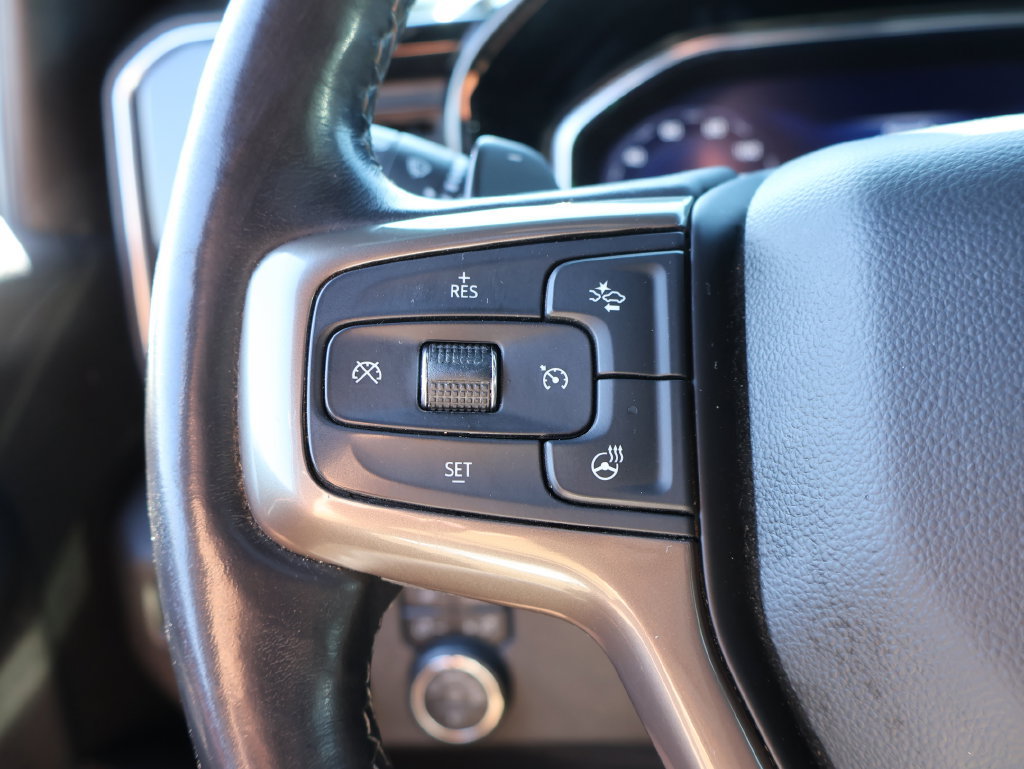 Used 2022 Chevrolet Silverado 1500 High Country w/ Technology Package AWD/4WD image 26