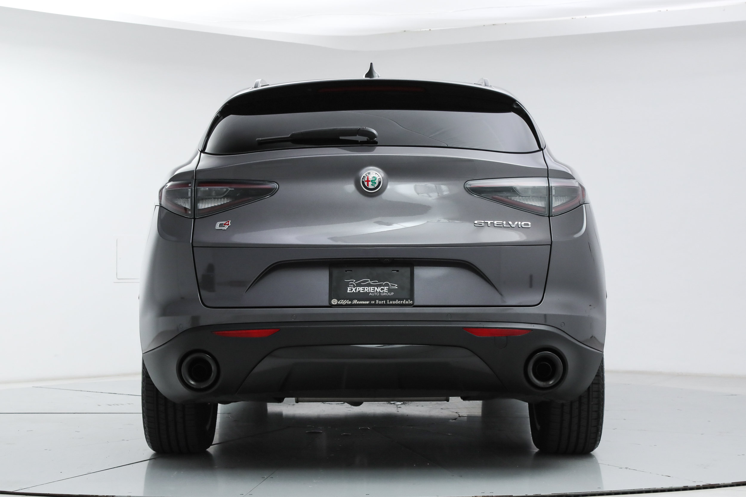 New 2025 Alfa Romeo Stelvio Sprint w/ Convenience Package AWD/4WD image 5