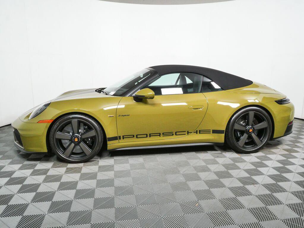 Certified 2026 Porsche 911 GTS RWD image 2