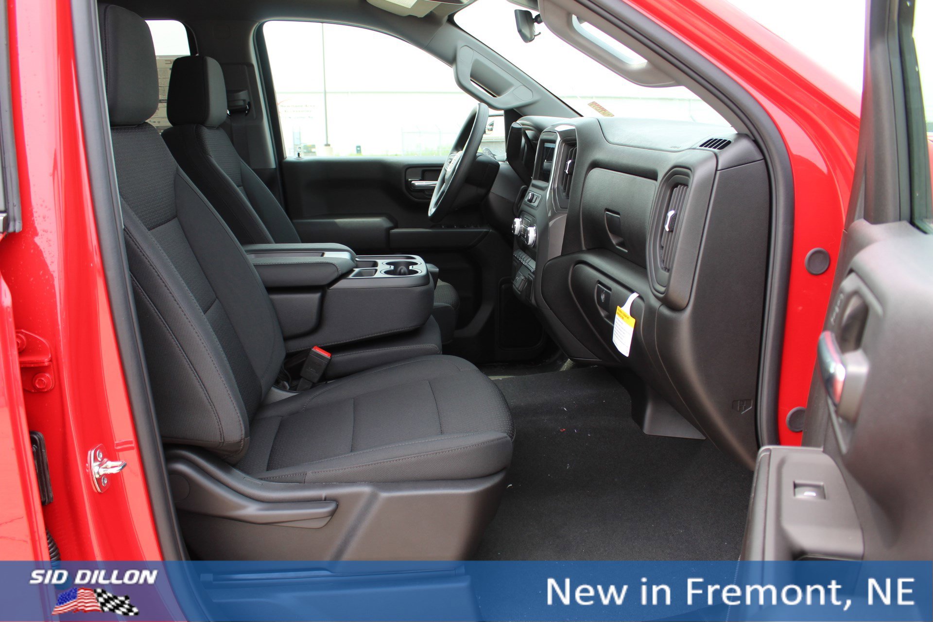 New 2026 GMC Sierra 1500 Pro w/ Graphite Edition AWD/4WD image 7