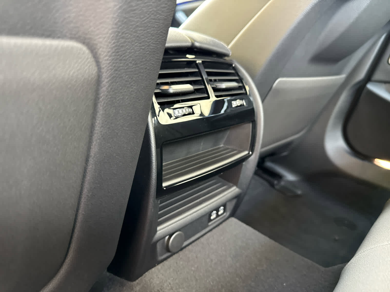 Certified 2023 BMW 530i xDrive 530i xDrive w/ Premium Package image 15