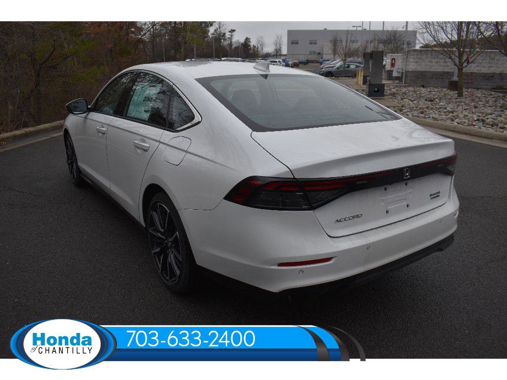 New 2026 Honda Accord Hybrid Touring image 5