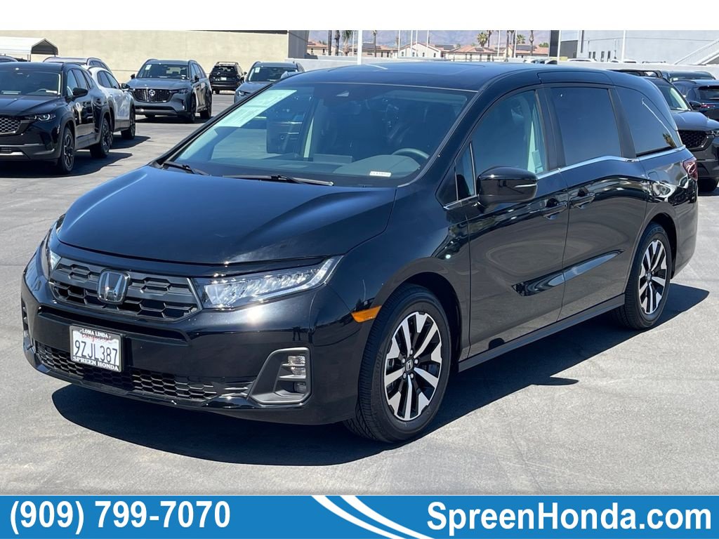 Certified 2026 Honda Odyssey EX-L image 1