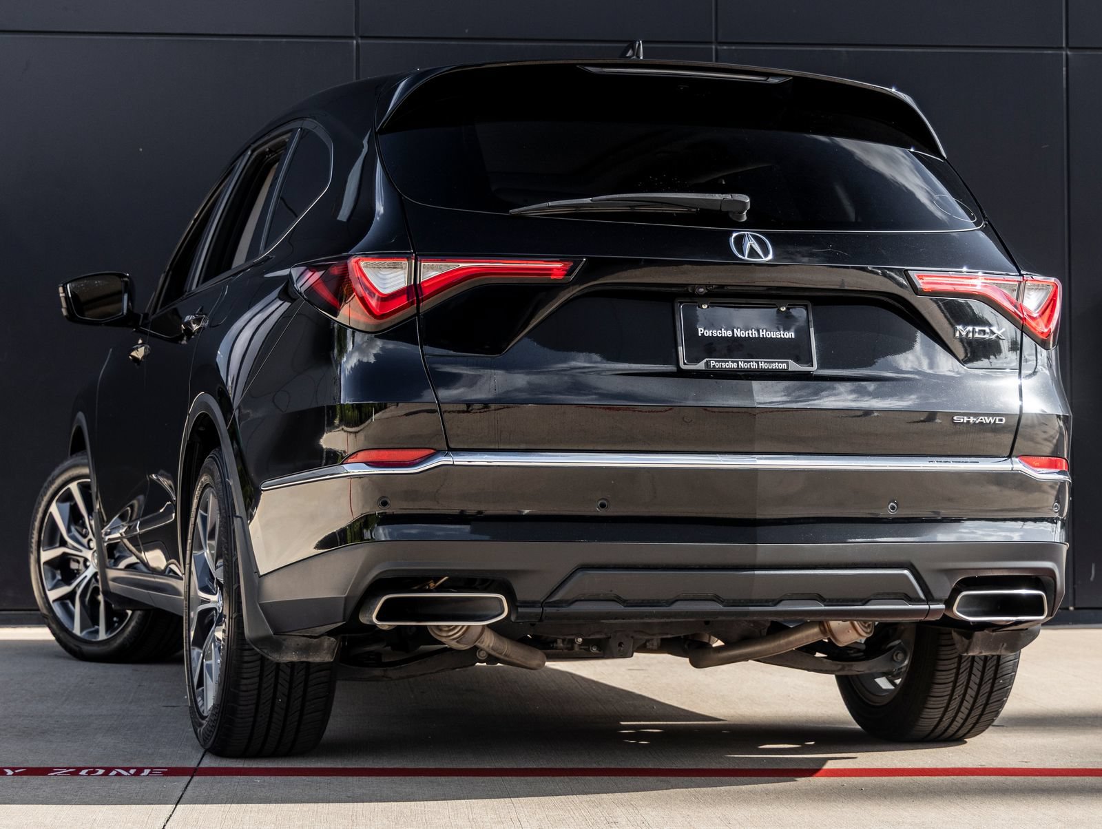Used 2022 Acura MDX w/ Technology Package AWD/4WD image 6