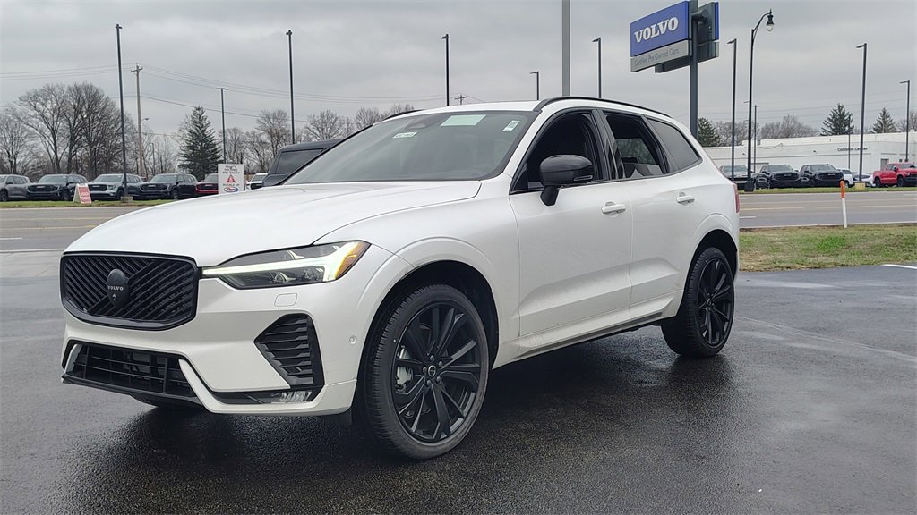 New 2026 Volvo XC60 B5 Ultra w/ Climate Package image 6