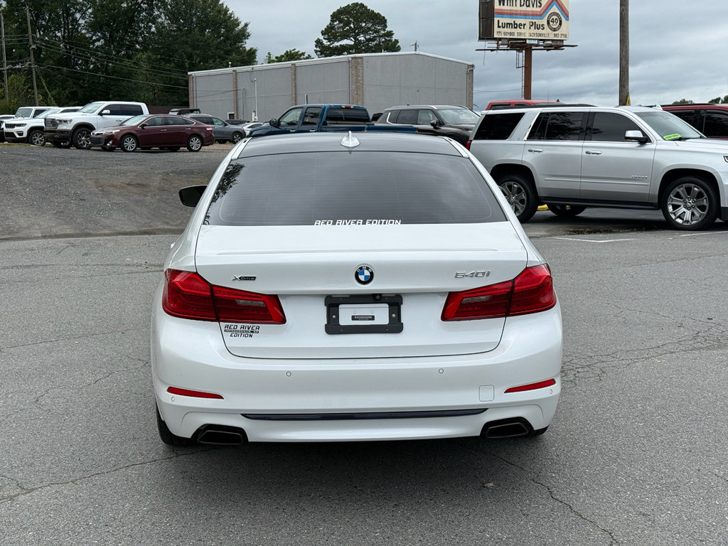 Used 2020 BMW 540i xDrive AWD/4WD image 4