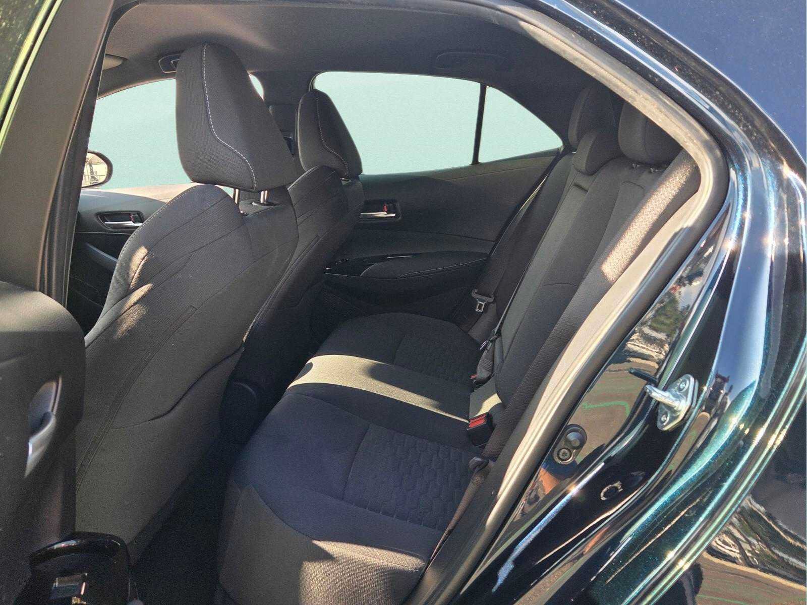 Used 2020 Toyota Corolla SE FWD image 7