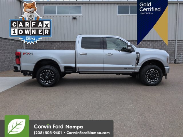 Used 2024 Ford F350 Platinum w/ FX4 Off-Road Package AWD/4WD image 2