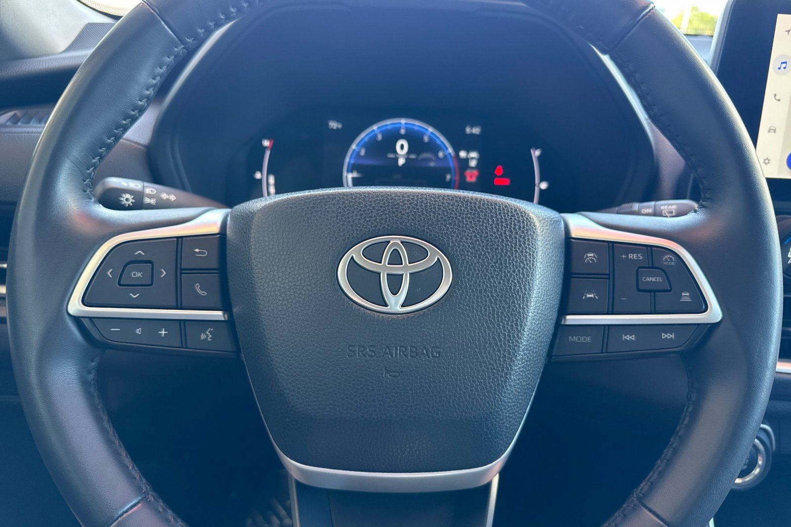 Certified 2025 Toyota Grand Highlander AWD image 29