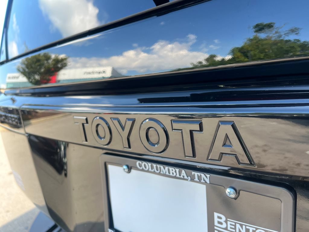 Used 2025 Toyota Land Cruiser w/ Premium Package AWD/4WD image 43