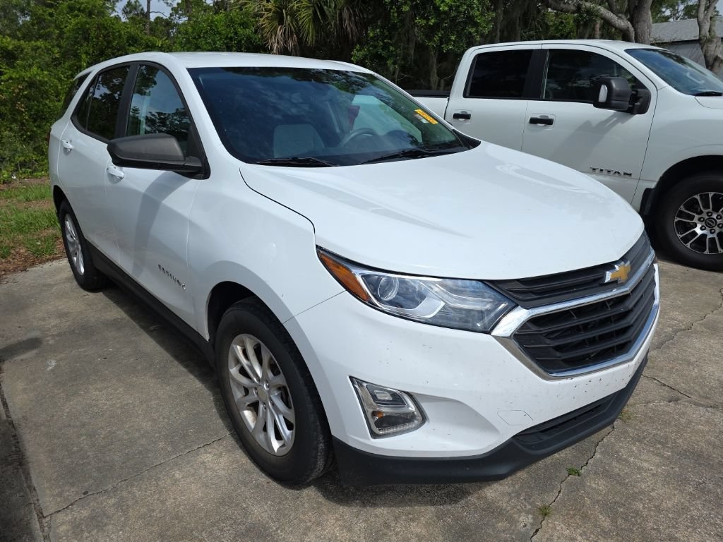 Used 2021 Chevrolet Equinox LS w/ LS Convenience Package FWD image 9