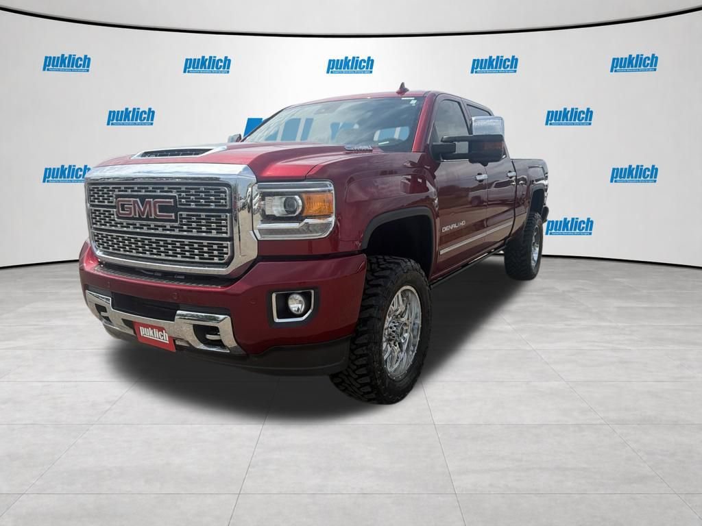 Used 2019 GMC Sierra 2500 Denali w/ Duramax Plus Package AWD/4WD image 3