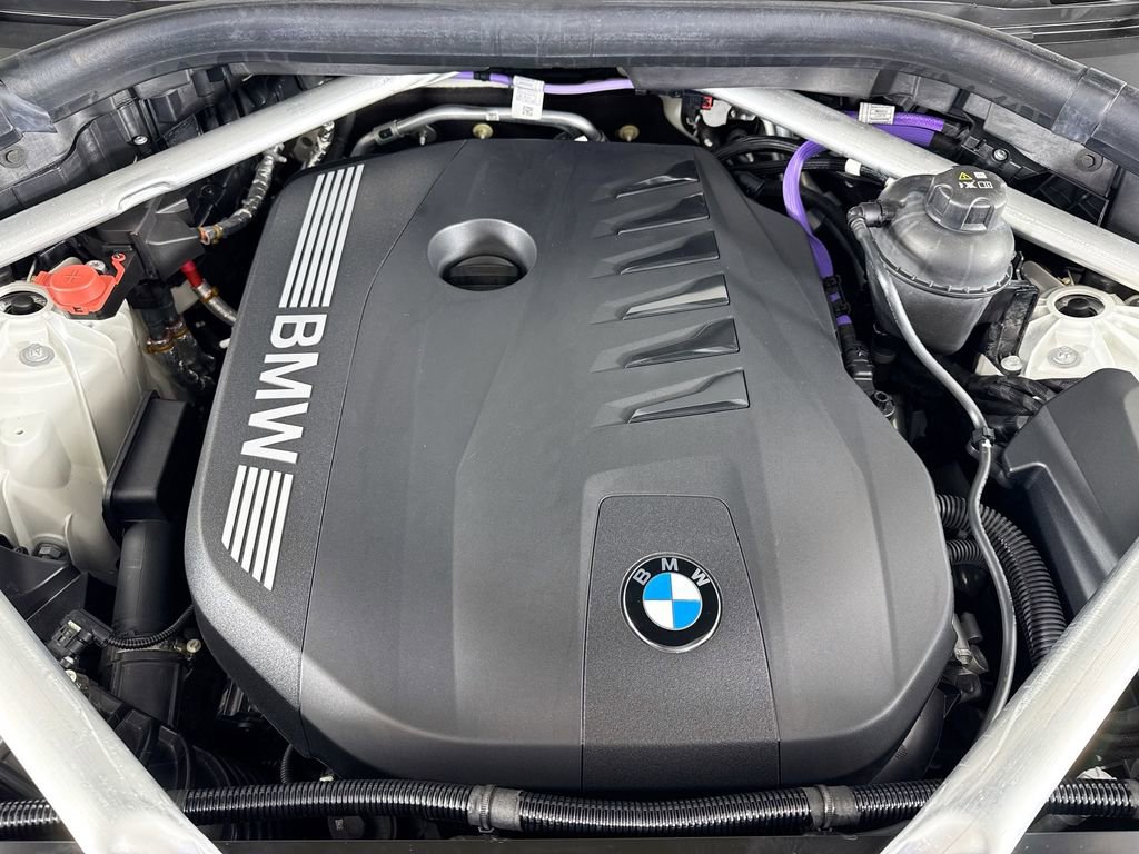 Used 2024 BMW X5 sDrive40i w/ M Sport Package image 28