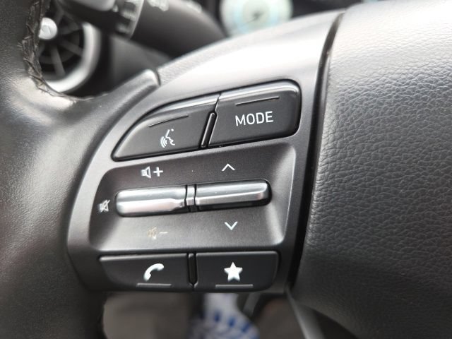 Used 2022 Hyundai Kona Limited FWD image 16