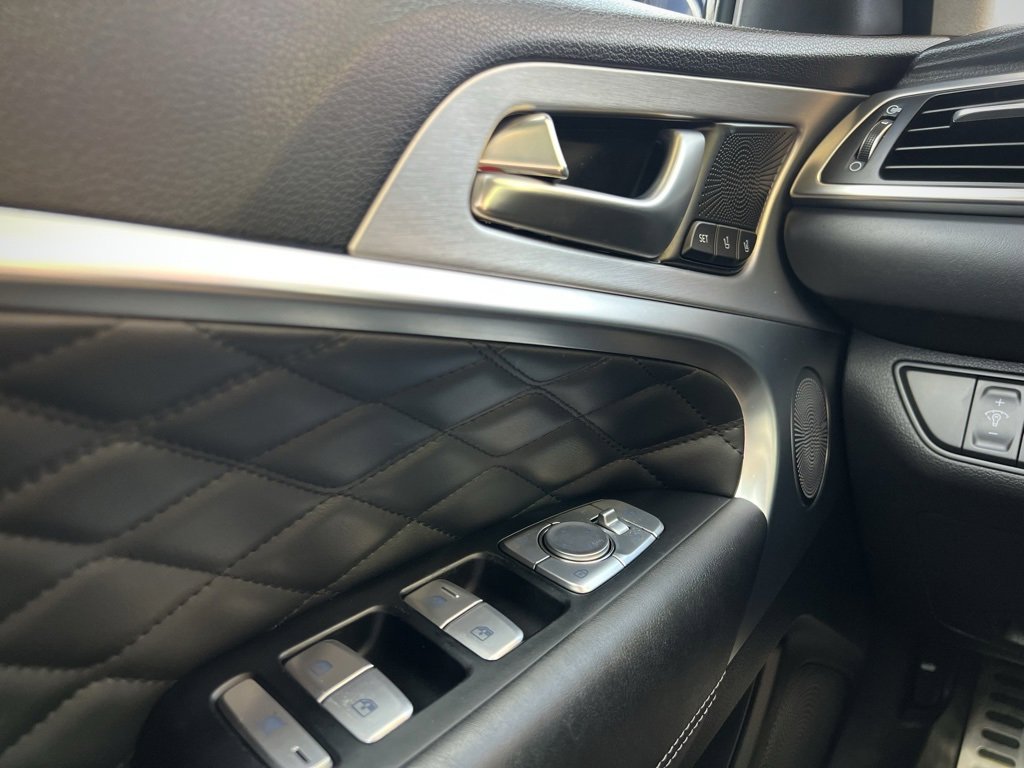 Used 2020 Genesis G70 3.3T w/ Prestige Package image 52