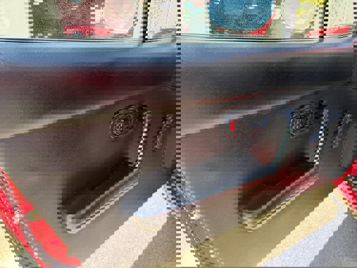 Used 1996 MAZDA MX-5 Miata image 10