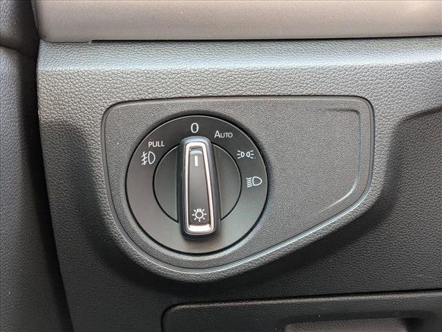 Used 2019 Volkswagen Atlas SE FWD image 16