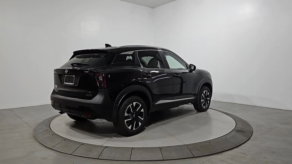 New 2026 Nissan Kicks SV image 5