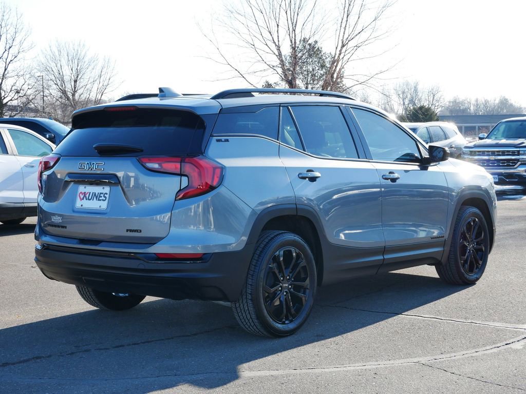 Used 2020 GMC Terrain SLE w/ Driver Convenience Package AWD/4WD image 10