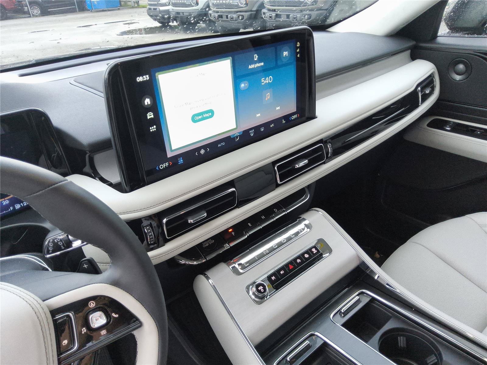 New 2027 Lincoln Aviator Reserve w/ Jet Appearance Package RWD image 16