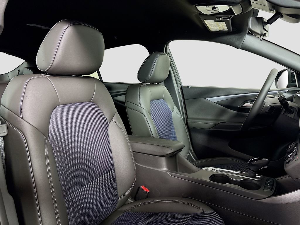 New 2026 Buick Envista Sport Touring w/ Convenience I Package FWD image 26