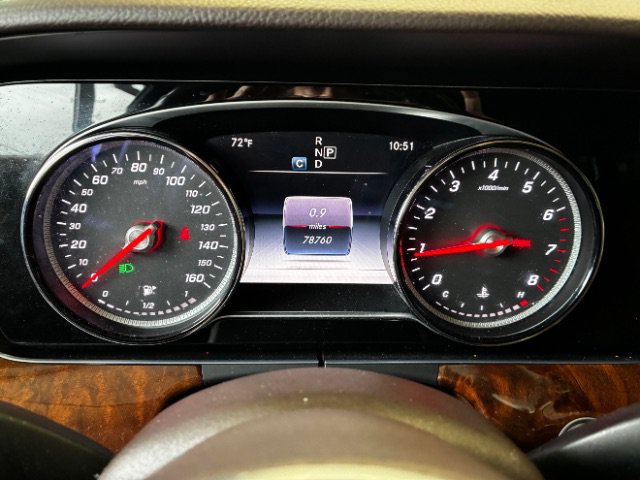 Used 2019 Mercedes-Benz E 300 4MATIC w/ Driver Assistance Package image 19