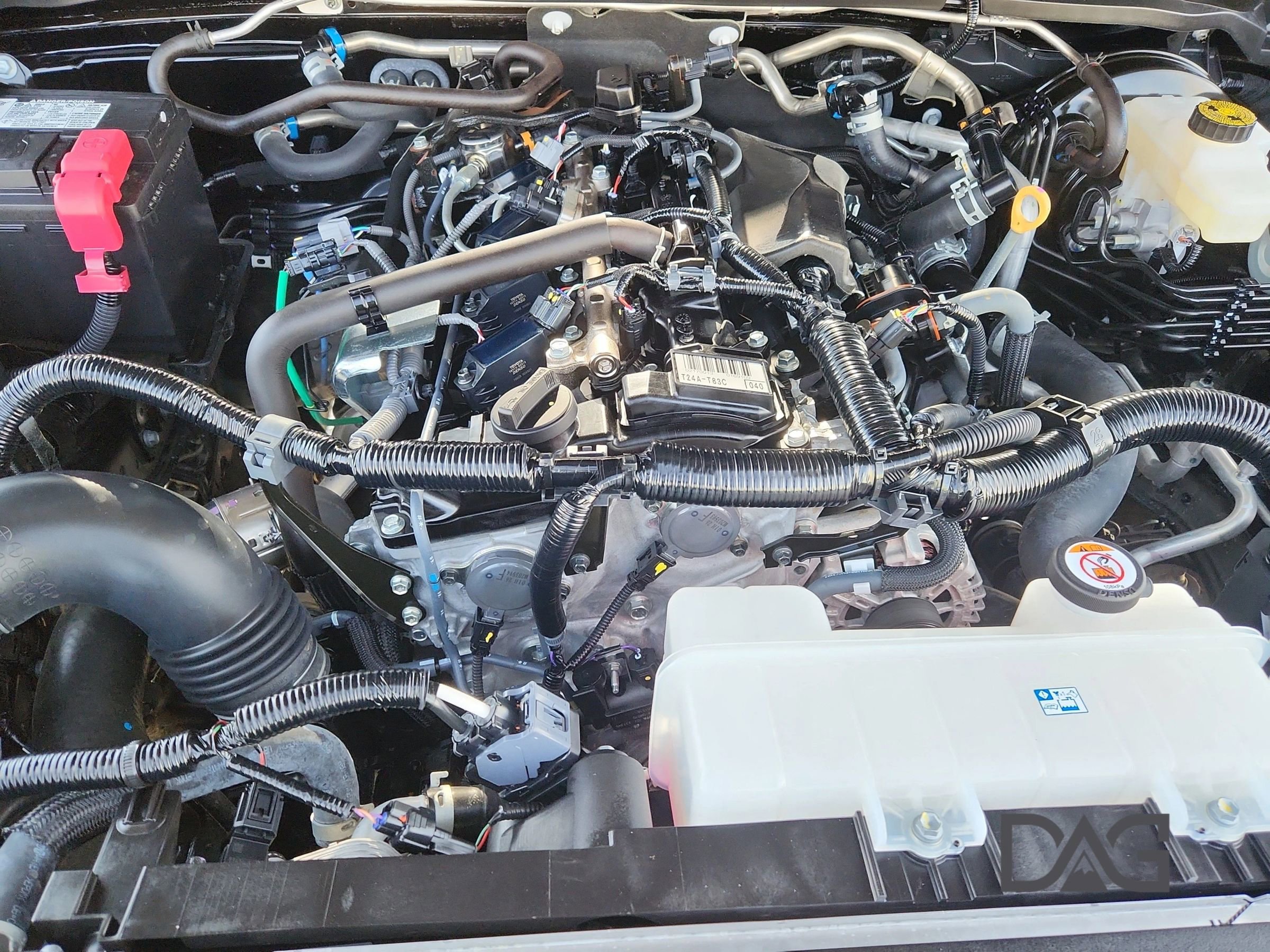 Used 2024 Toyota Tacoma TRD Off-Road image 28