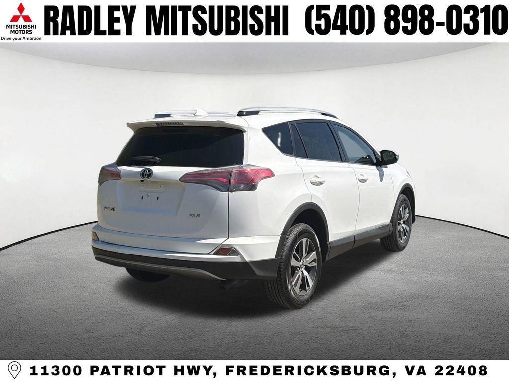 Used 2017 Toyota RAV4 XLE FWD image 18