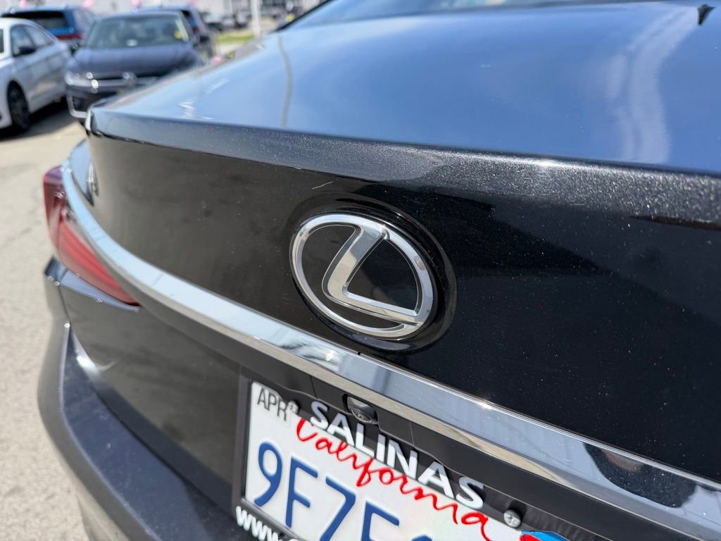 Used 2023 Lexus ES 250 w/ Premium Package image 10