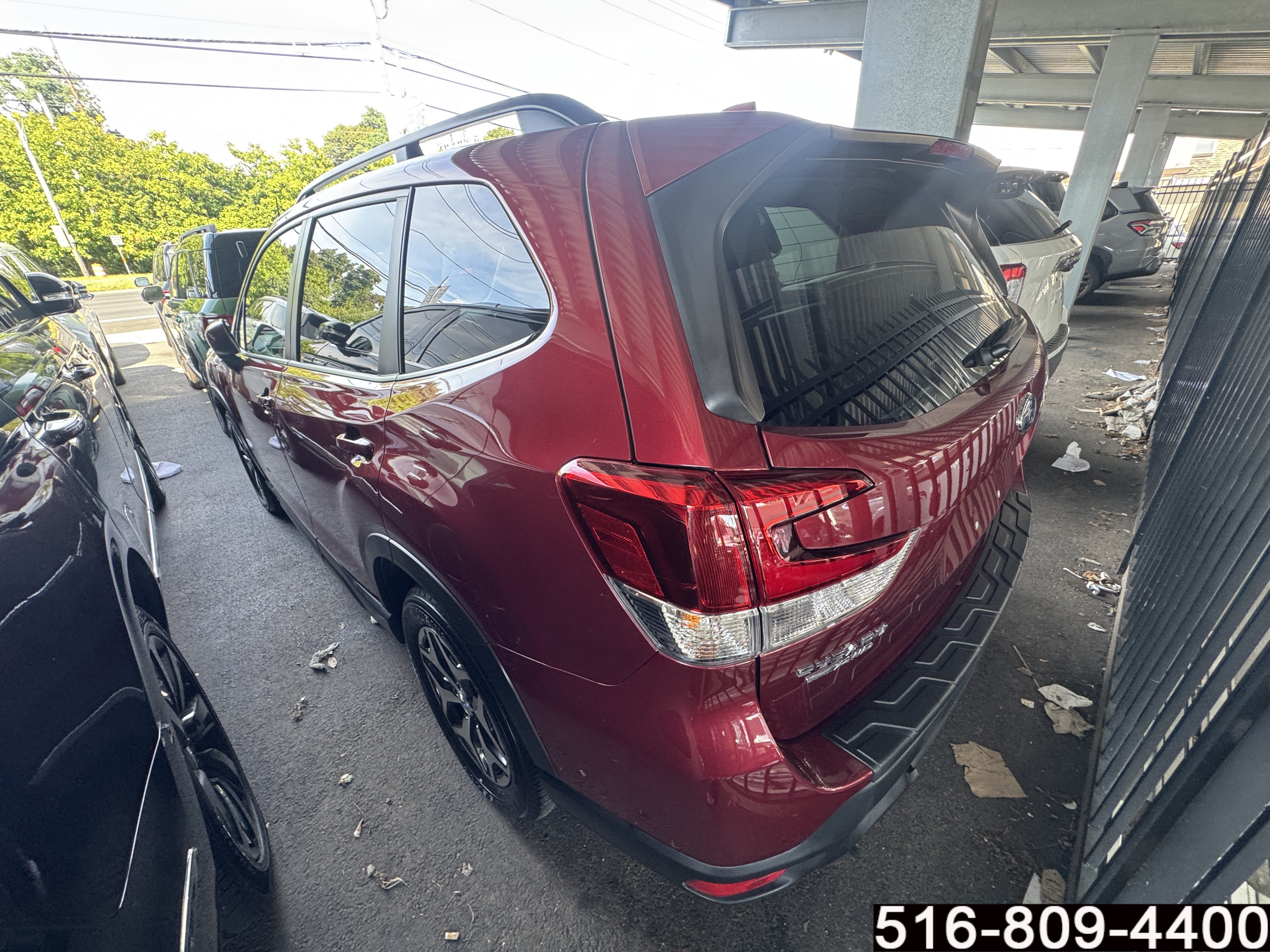 Used 2020 Subaru Forester Premium AWD/4WD image 5