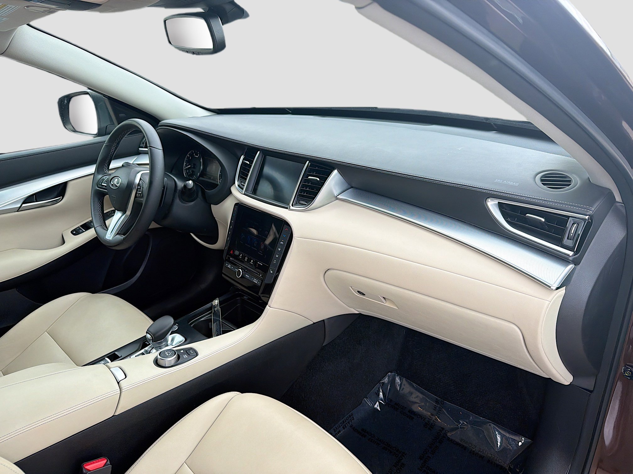 Used 2020 INFINITI QX50 Luxe w/ Navigation Package FWD image 32