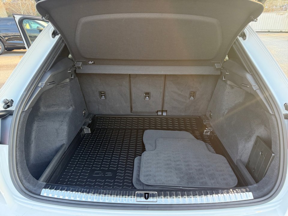 Certified 2024 Audi Q3 2.0T Premium Plus w/ Premium Plus Package image 15