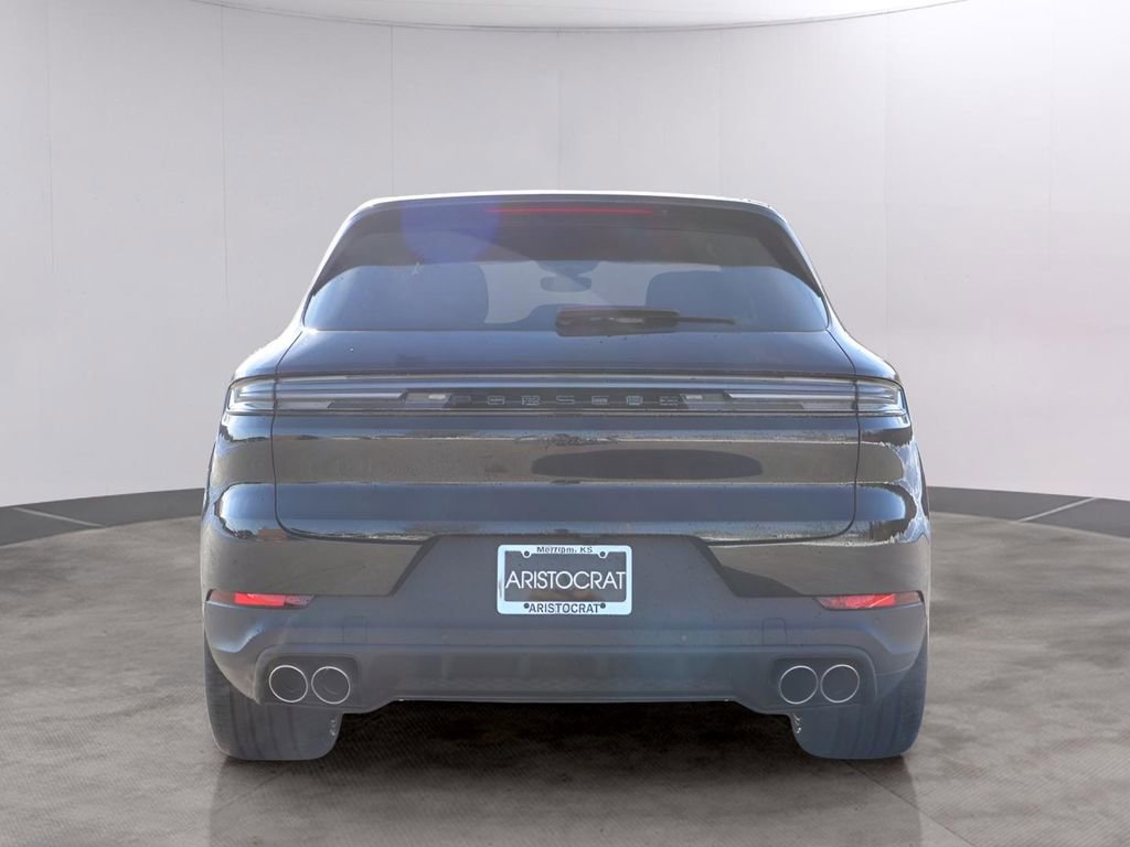 New 2026 Porsche Cayenne S AWD/4WD image 7