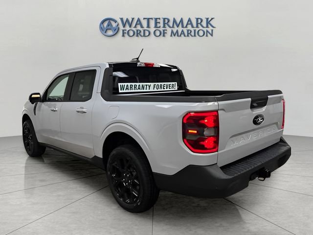 New 2025 Ford Maverick Lariat w/ Black Appearance Package image 3