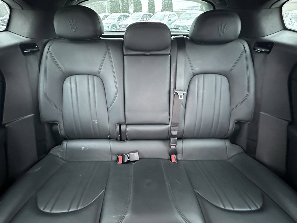 Used 2023 Maserati Levante Modena image 18
