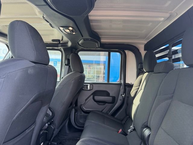 Used 2023 Jeep Gladiator Willys image 10
