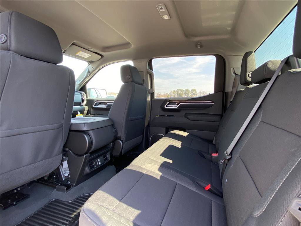 New 2026 Chevrolet Silverado 1500 RST w/ LPO, Dark Essentials Package image 22