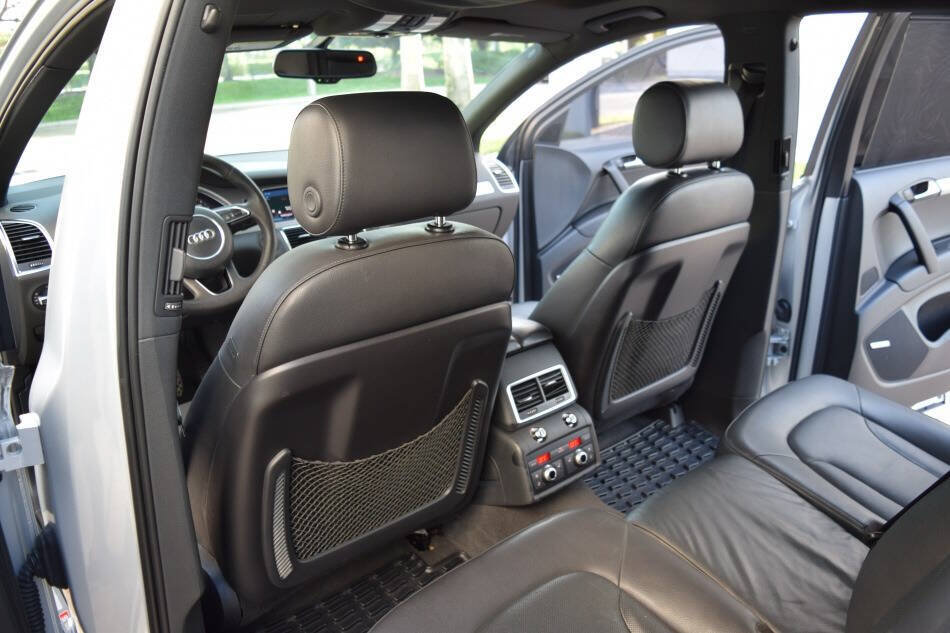 Used 2015 Audi Q7 TDI Prestige w/ Prestige Package AWD/4WD image 45