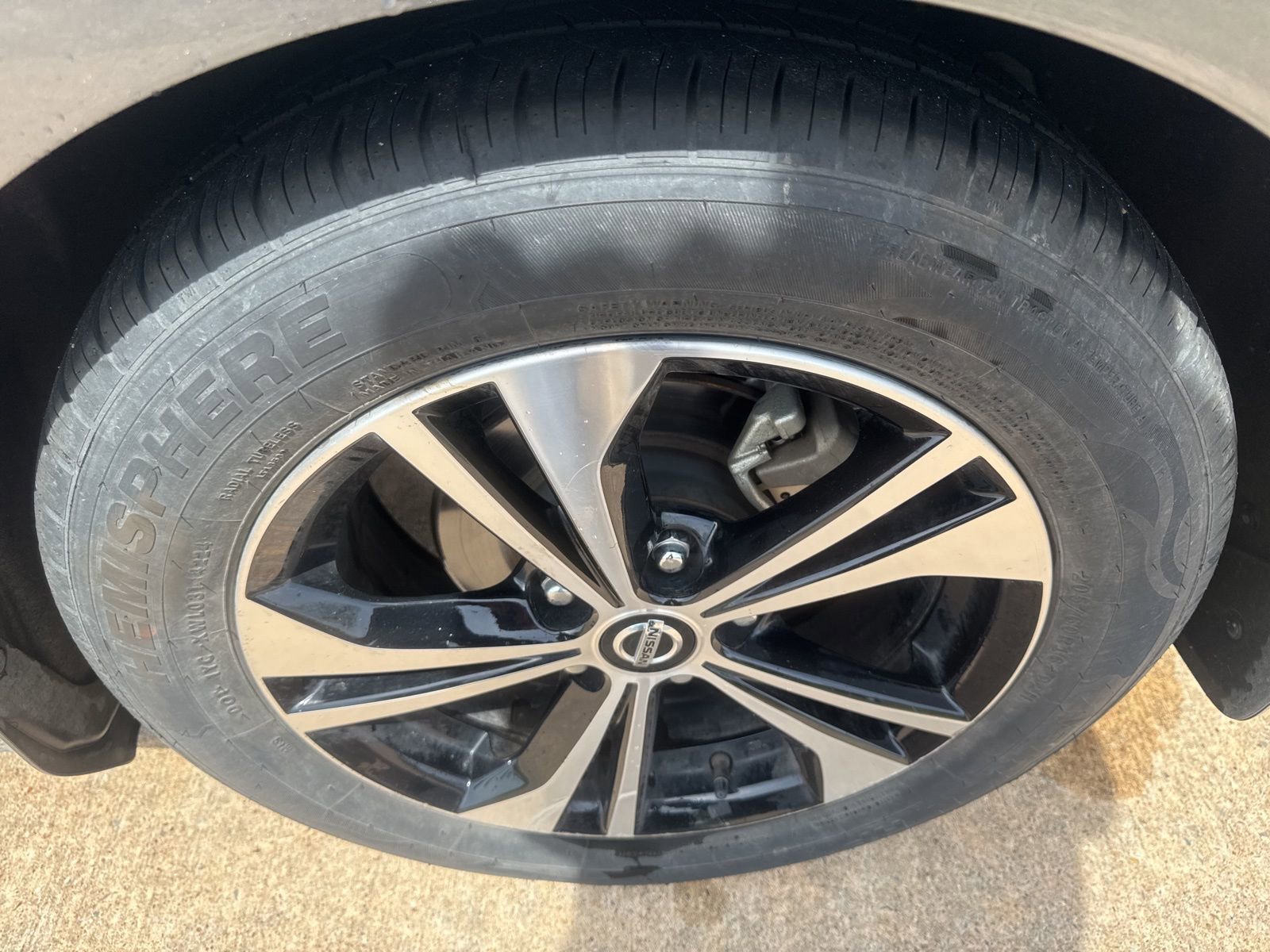 Used 2021 Nissan Sentra SV image 8