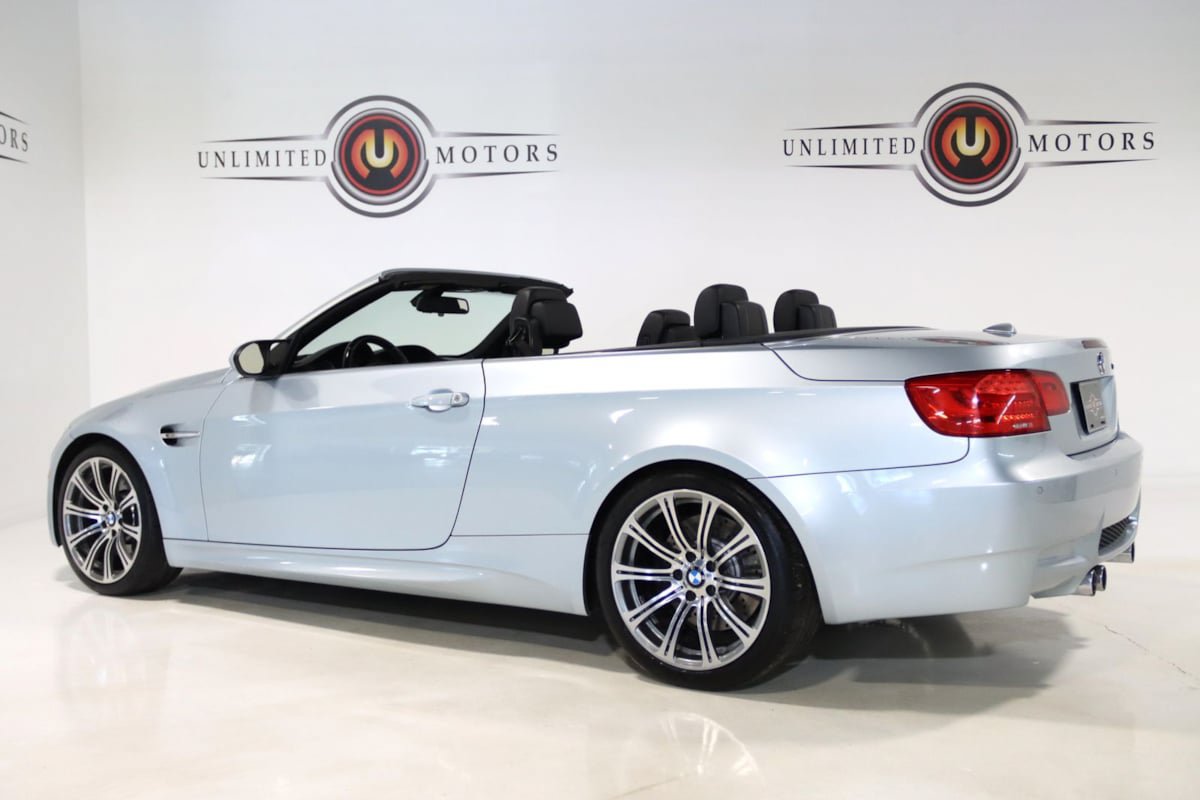 Used 2011 BMW M3 Convertible RWD image 3
