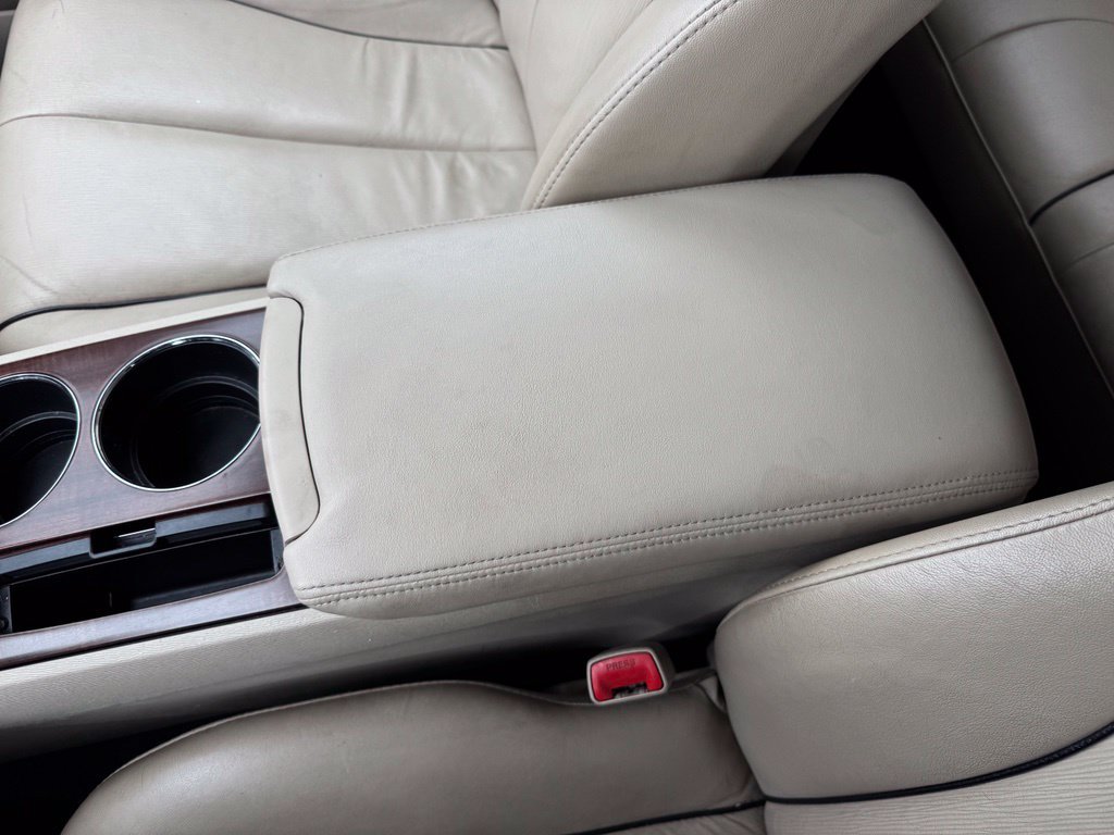 Used 2011 Toyota Venza AWD w/ Premium Pkg #2 image 18