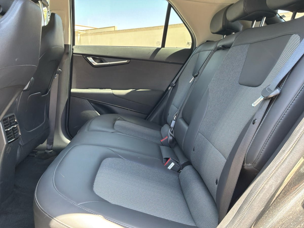 Used 2023 Kia Niro Wind FWD image 18