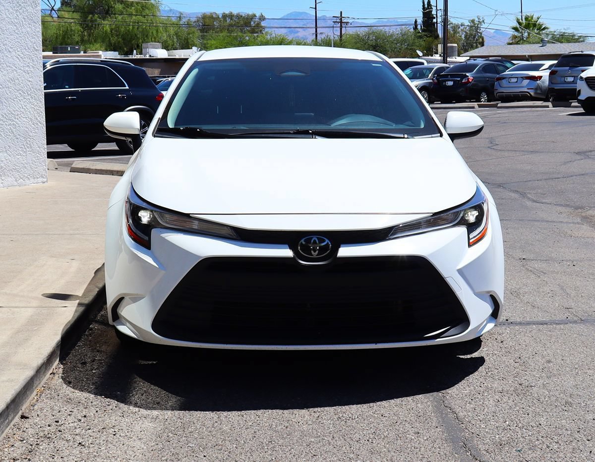 Used 2023 Toyota Corolla LE w/ Carpet Mat Package (TMS) FWD image 16