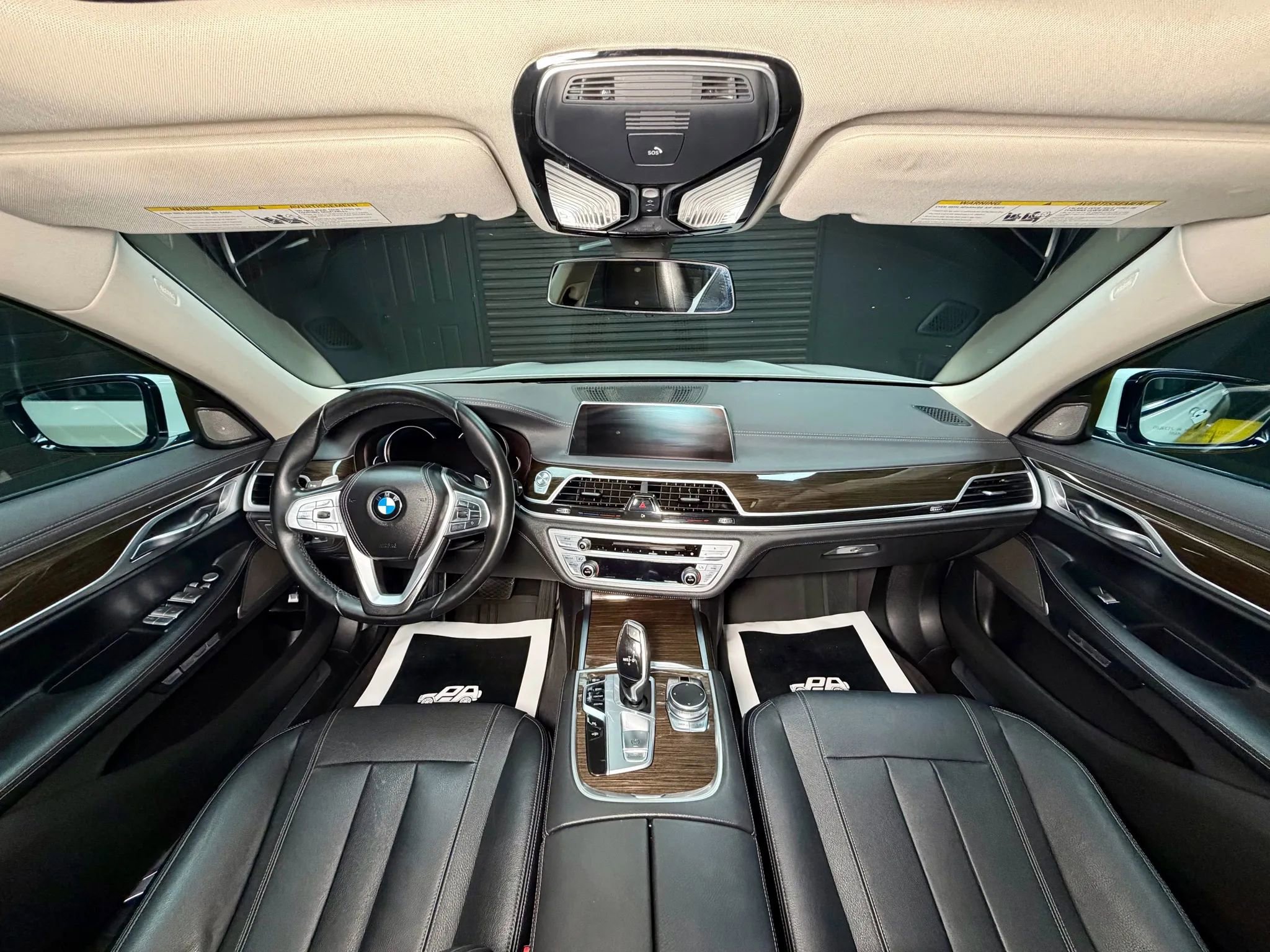 Used 2016 BMW 740i RWD image 24