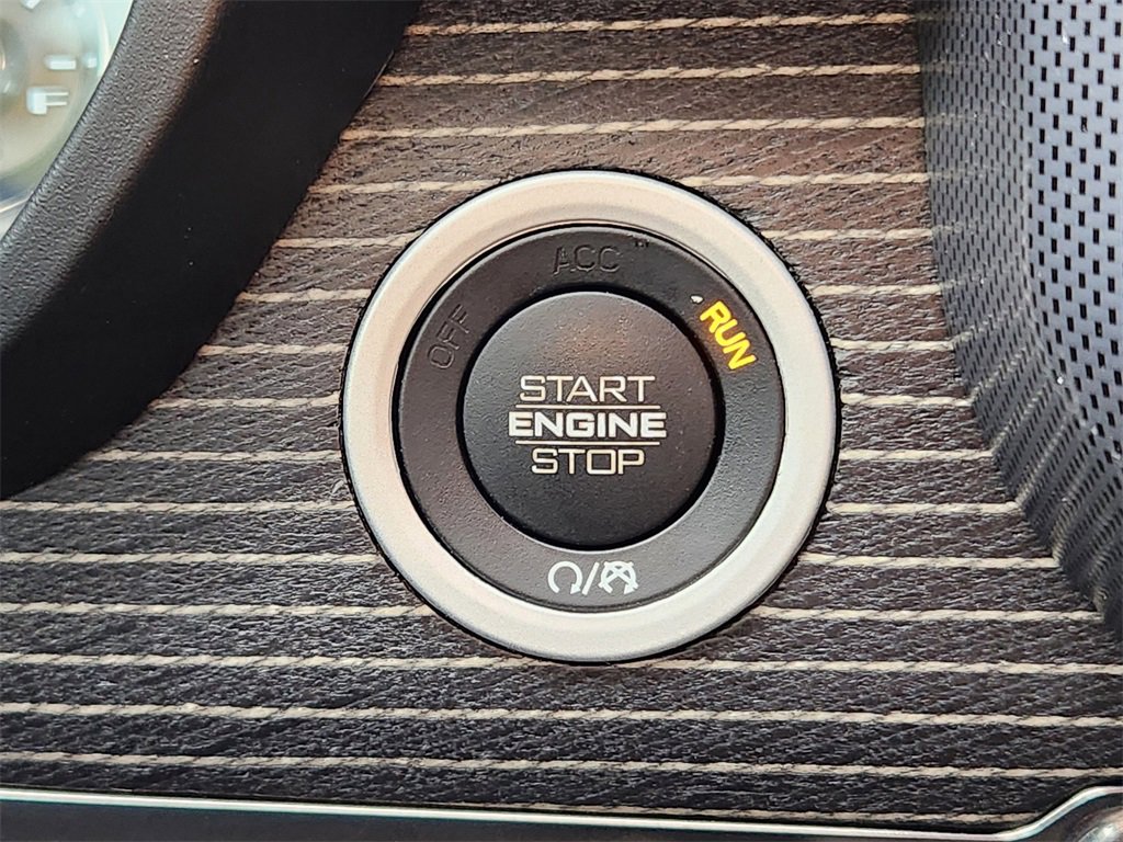 Used 2020 RAM 1500 Limited image 22