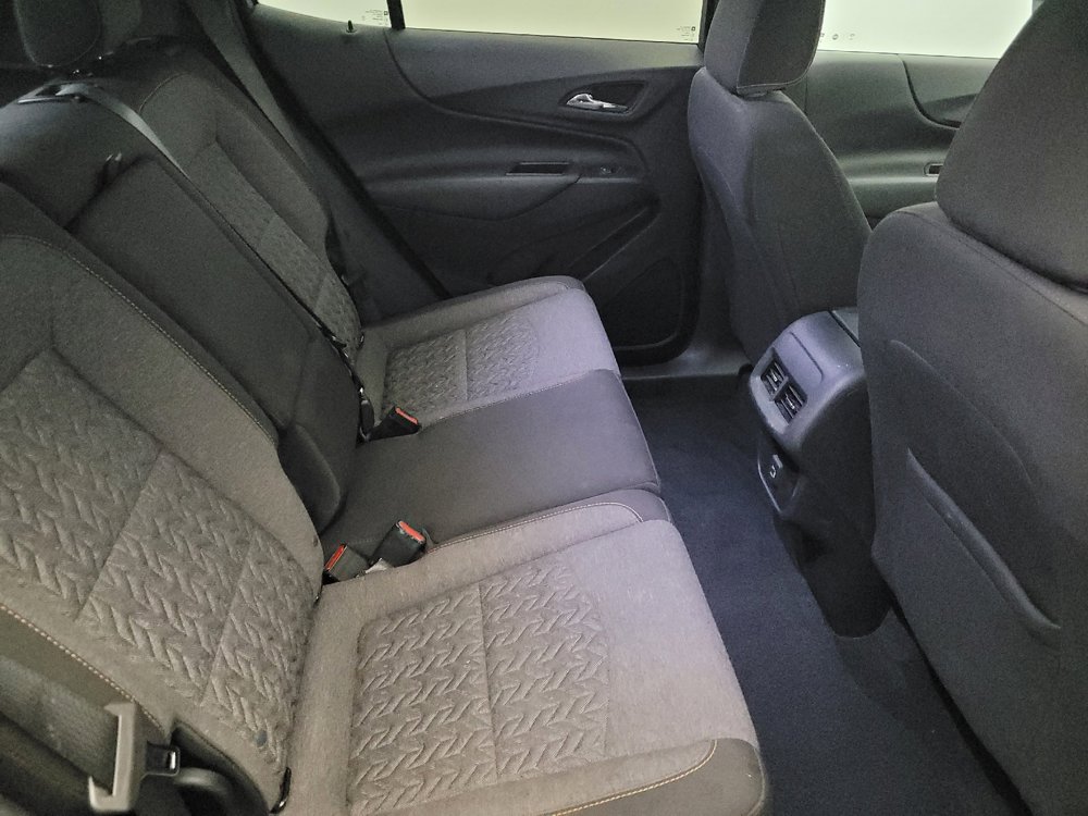 Used 2023 Chevrolet Equinox LT image 19
